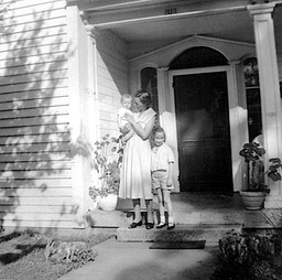 1957 Andy, Aunt Kathey, Brenda