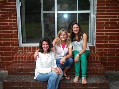 debbie with sisters wendy and icki 2012