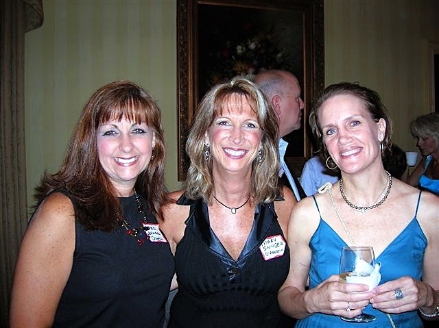 Lisa Johnson, Mary Snyder, Lauren Farrington