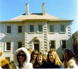 ?, Alice Kay Wilson, Jeannie Burkett, Jean Warren - Williamsburg Trip Jr Year