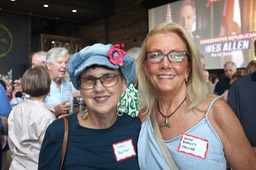 Cathy Reuther, Jeannie Burkett
