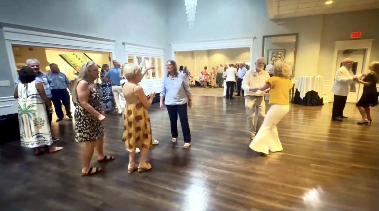 Jim Robertson and Jean dancing 2
