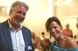 Karl Roth, Lisa Randolph
