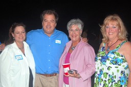 Kathy Thornton '77, John Ragland '75, Amelia Uffelman, Denise Pullen '75