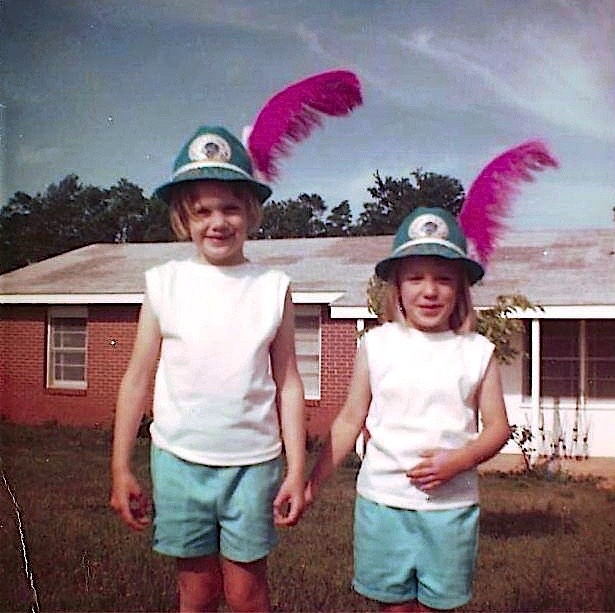 Lauren and Christin 1964