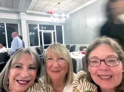 Mary Snyder, Linda Drummond, Carol Cummings