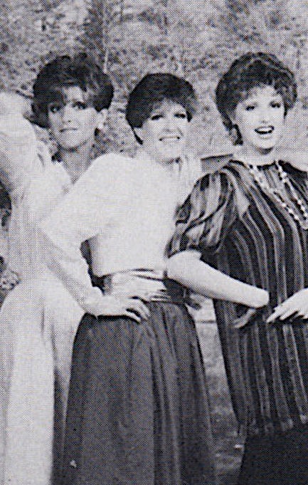 Susan Zook, Dena O'Barr, Lilli Downs