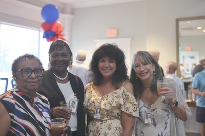 Valerie Baker and Veronica Thomas '77, Cathy O'Bryant, Mary Snyder